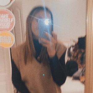 Meet your Posher, Noelle